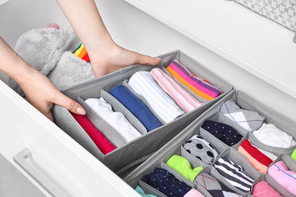 Wardrobe Draw Organizer